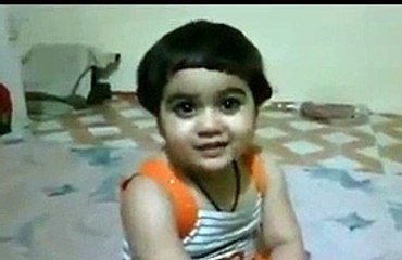 MashALLAH Bachi ki intelgency Chek kry:Vidoclipsf4.com