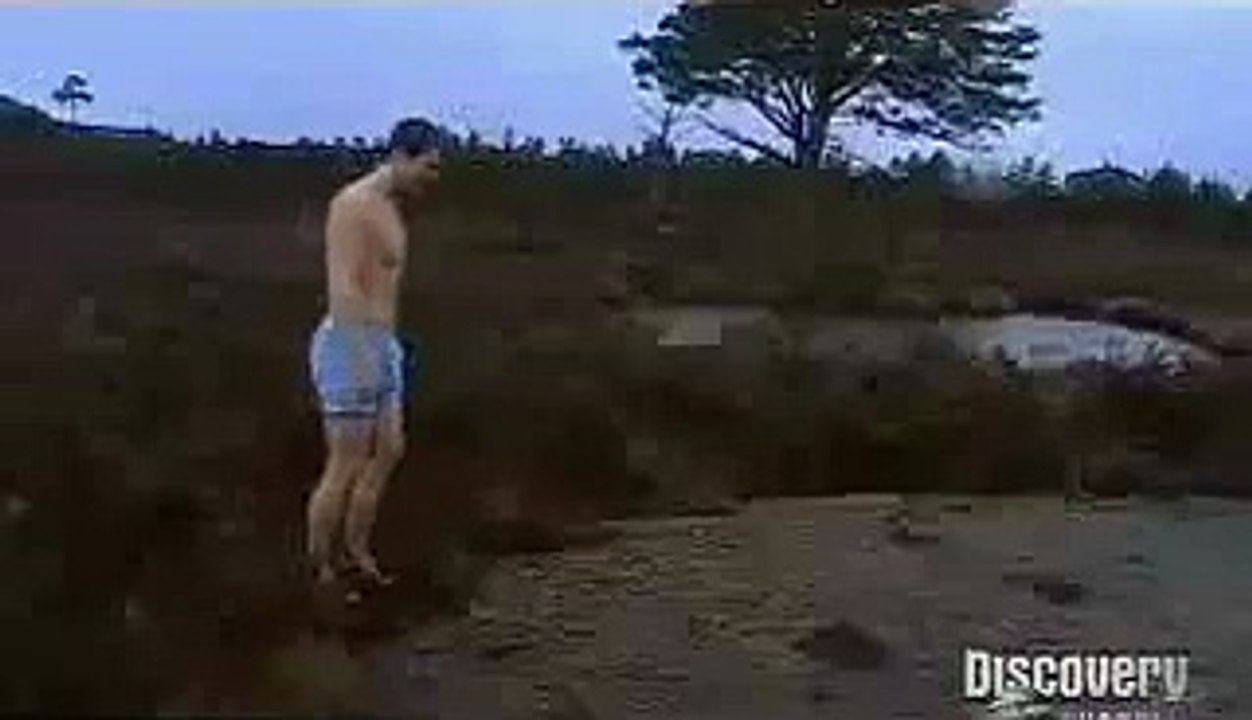 Man vs. Wild - Mud Fall