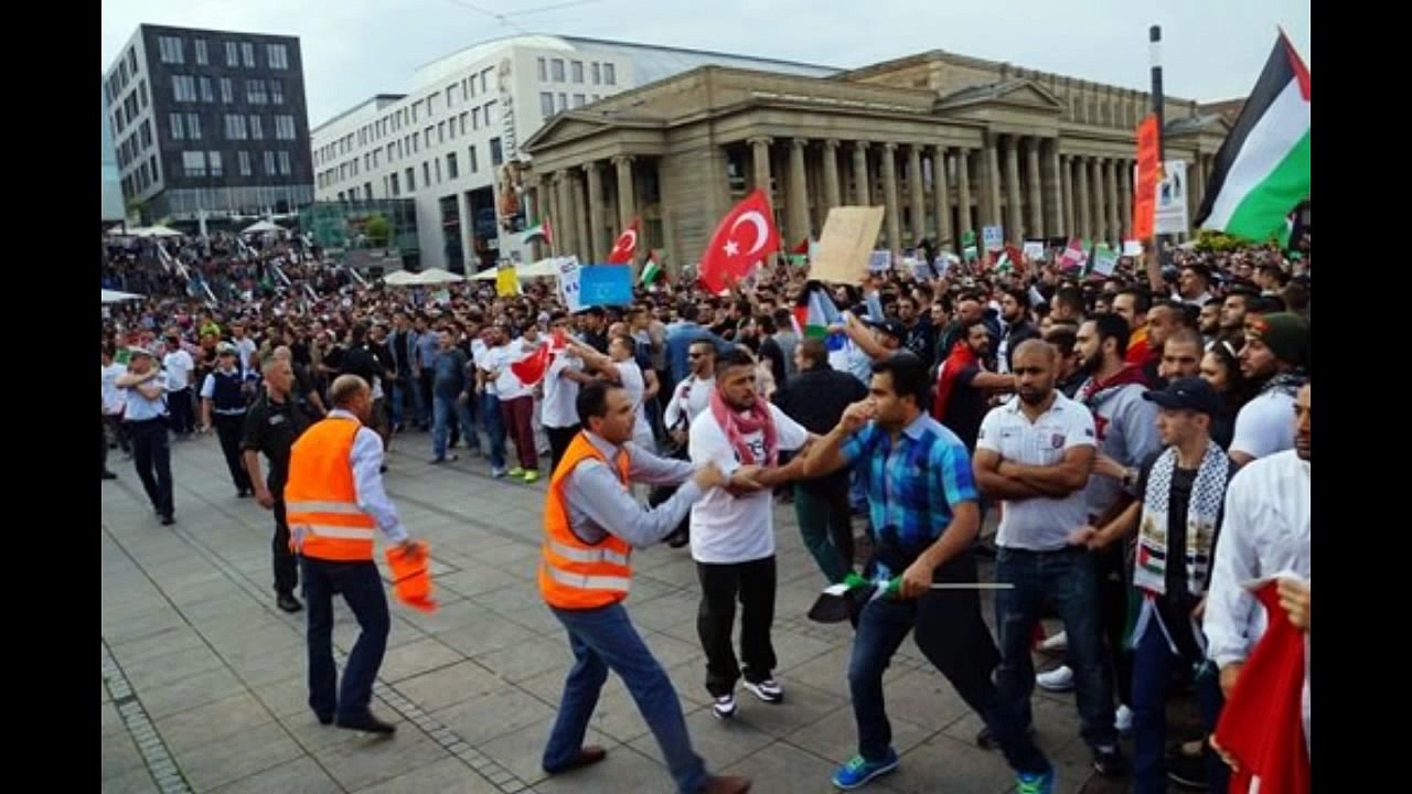 Wie LeFloid den Nachwuchs mit Unwahrheiten verseucht #lefloid #manipulation #medien #lügenpresse #zensur #floid