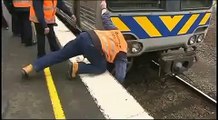 Baby falls onto train tracks infront of train - Melbourne Australia 2009