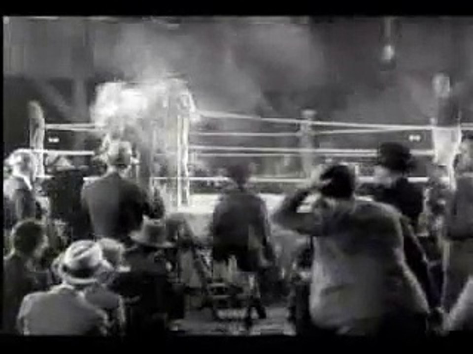 most-comedy-charlie-chaplin(YouPlay.PK)