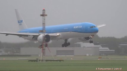 Ce moment terrifiant où un Boeing 777 tente d'atterrir sous de puissantes rafales de vent.