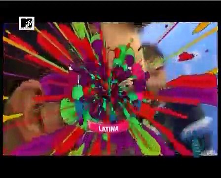 7.7.10 - MARCO MENGONI @ TRL ON TOUR(LATINA): le interviste e il nodo alla Mengoni