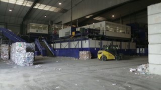 Tri sélectif : l'usine de recyclage Paprec Trivalorisation