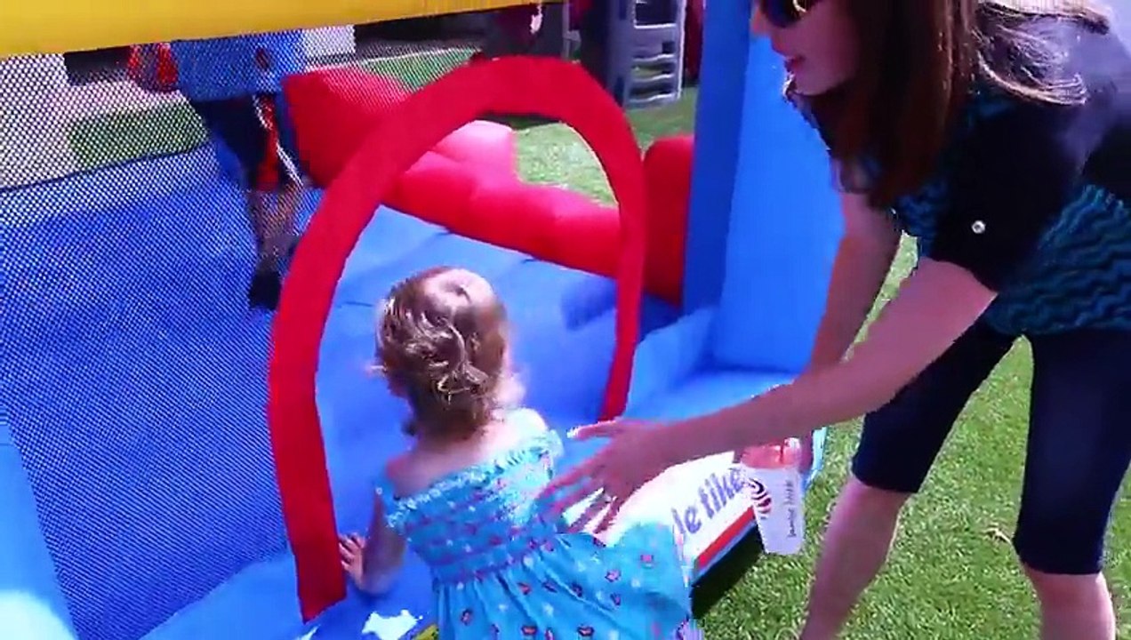Bounce House & Ball Pit Family Fun with Little Tikes Kids Jr Sports & Slide Bouncer Jump Castle
