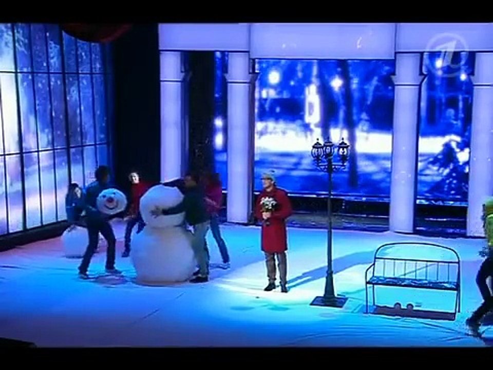 Сергей Лазарев  - Вдоль по улице метелица метет