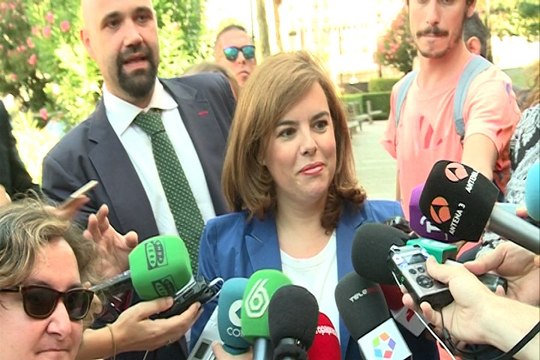 Sáenz de Santamaría: Mas está dando pasos a ninguna parte