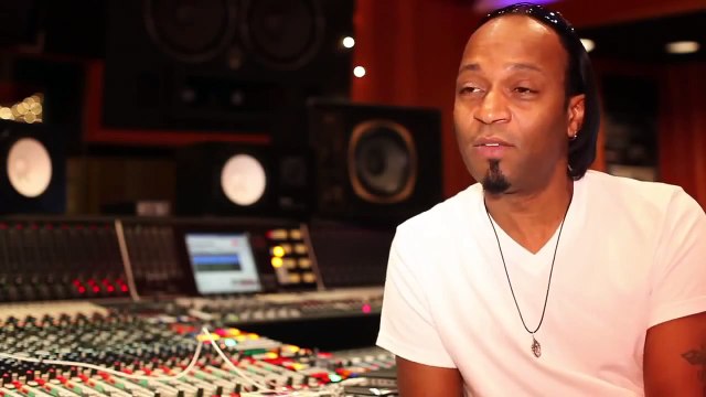 Justin Bieber - Boyfriend Behind the scenes Recording Studio