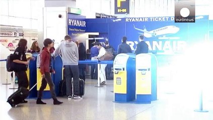 Ryanair aims to boost passenger numbers to 103 million in 2015