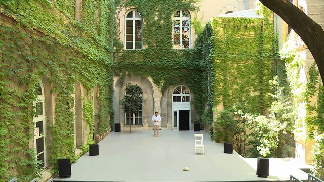 Sujets à vif 2015 - extrait de Et quand le soleil était au zénith, une voix transperçait le ciel…