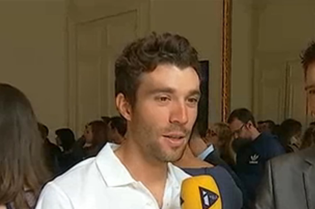 Tour de France : les cyclistes français font le bilan avec le ministre des Sports