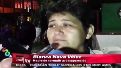 Download Video: Normalistas rinden homenaje a estudiantes muertos en Ayotzinapa / Nacional