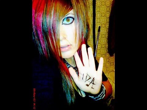 Greek Hot Emo/Scene Girls