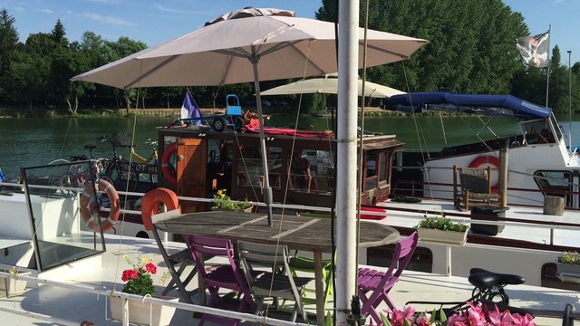 Samois sur Seine 360° A l'amarrage à couple