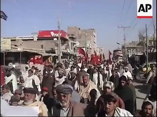 2,000 rally to condemn Pakistan over new Afghan border controls