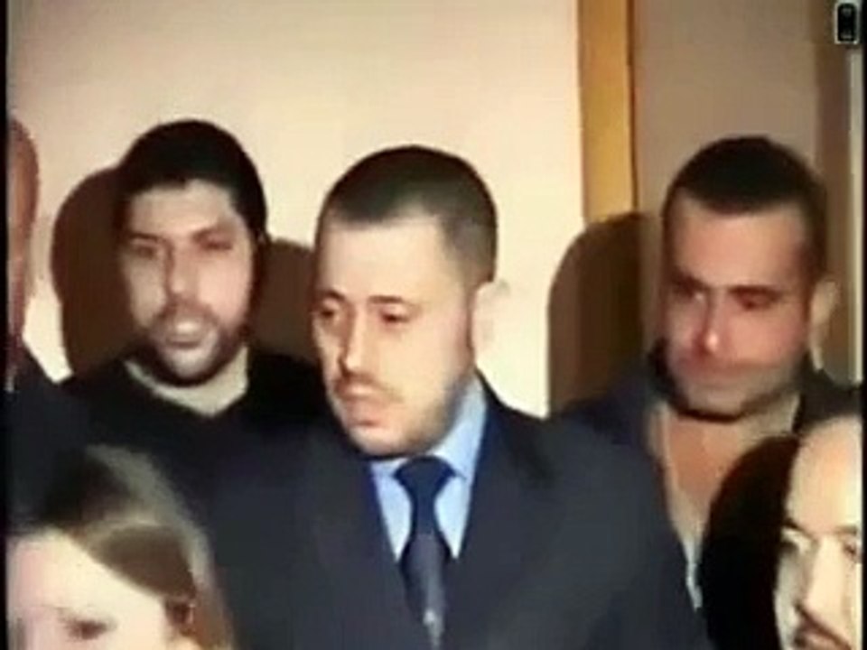 المسيحي الفنان السوري جورج وسوف يعلن اسلامه امام الكامرا