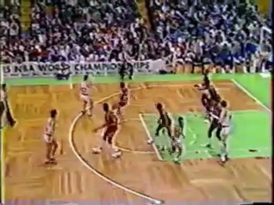 Boston Celtics David Thirdkill Dunk