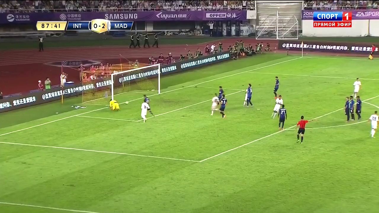 Le coup franc sublime de James Rodriguez lors de Real Madrid - Inter 3-0 - International Champions Cup 2015