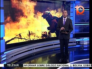 Bomberos de EE.UU. controlan incendios forestales en California