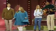 The Mamas & The Papas - Dancing In The Street (HQ)