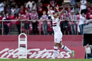 Carlinhos assume autoria do gol: 'Foi meu, só que deram para o Pato'