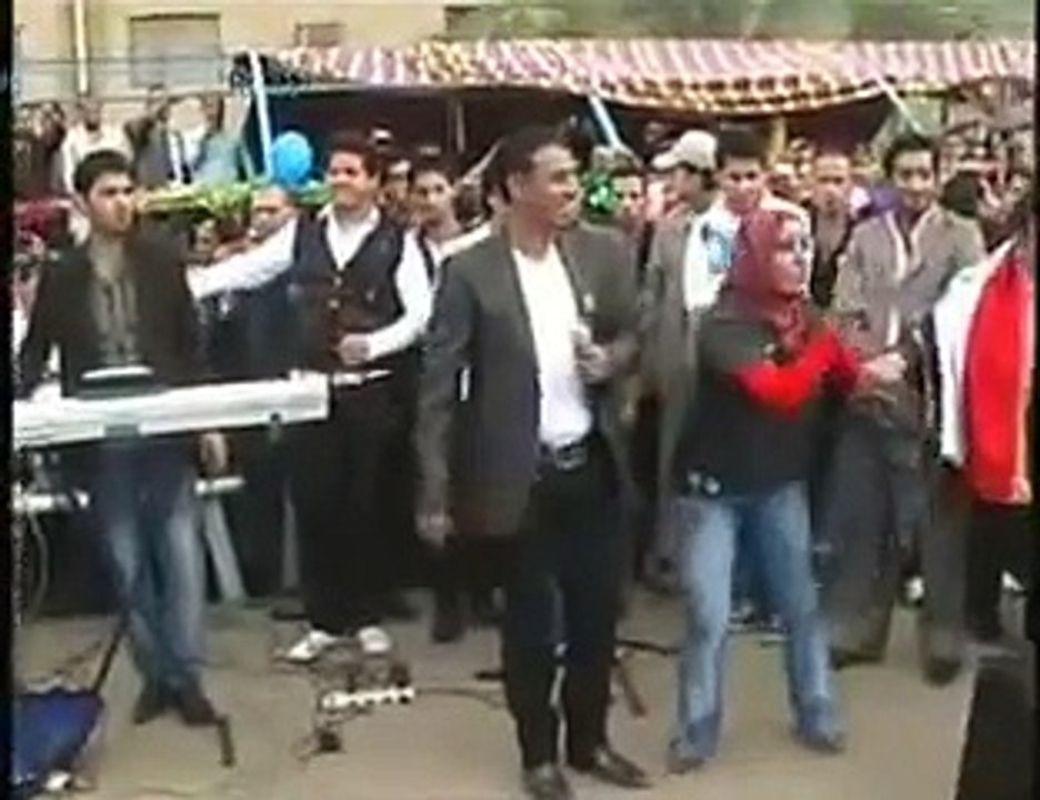 نصرت البدر حفله جامعه دجله.avi