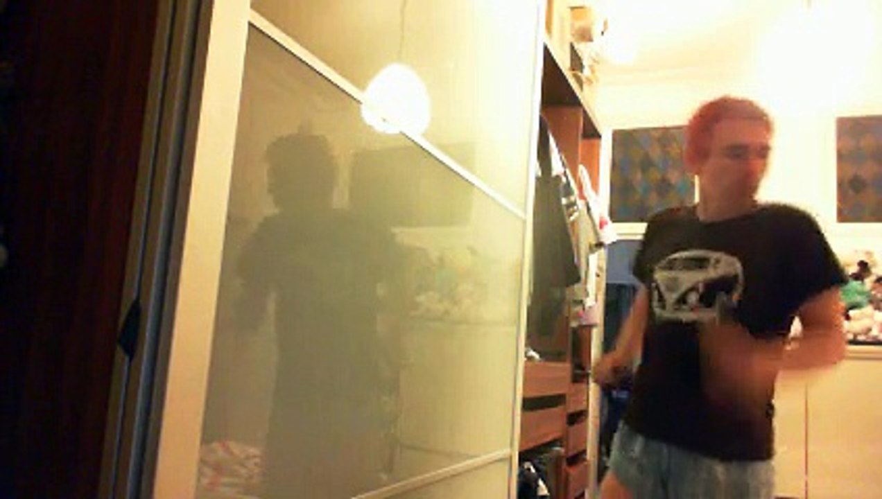 Wiwi kameloualise "pop 2000" de Pop 2000