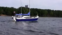 MacGregor Sailboat Drag Race