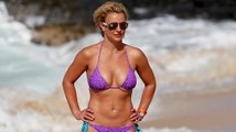 Britney Spears Shows Off Bikini Body in Hawaii