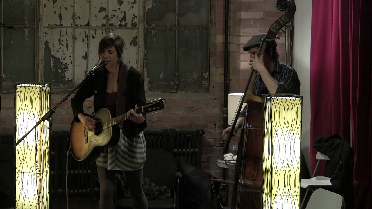 Live From The Annex - Erika Werry