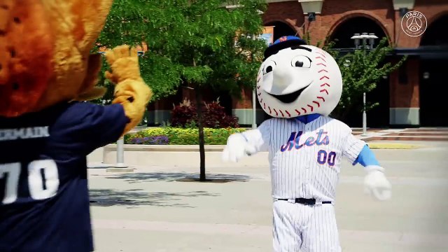 Quand Germain prend des cours de danse avec Mr. Met !