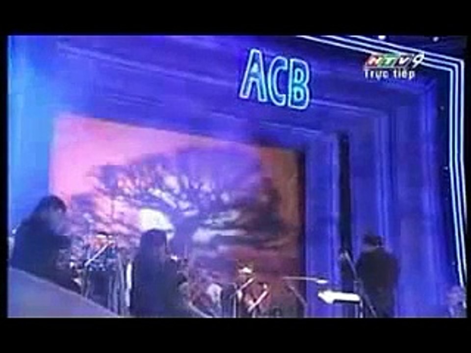 Riêng một góc trời - Tuấn Ngọc