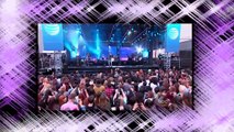 Maroon 5 - Adam Levine sings Sugar on Jimmy Kimmel Live!