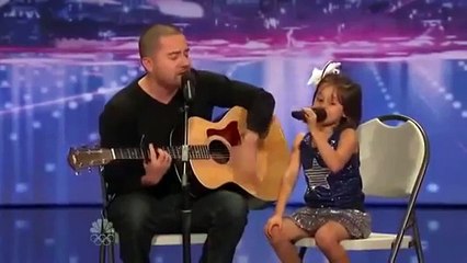 5 year old girl SINGING with her father incredible (America has talent).