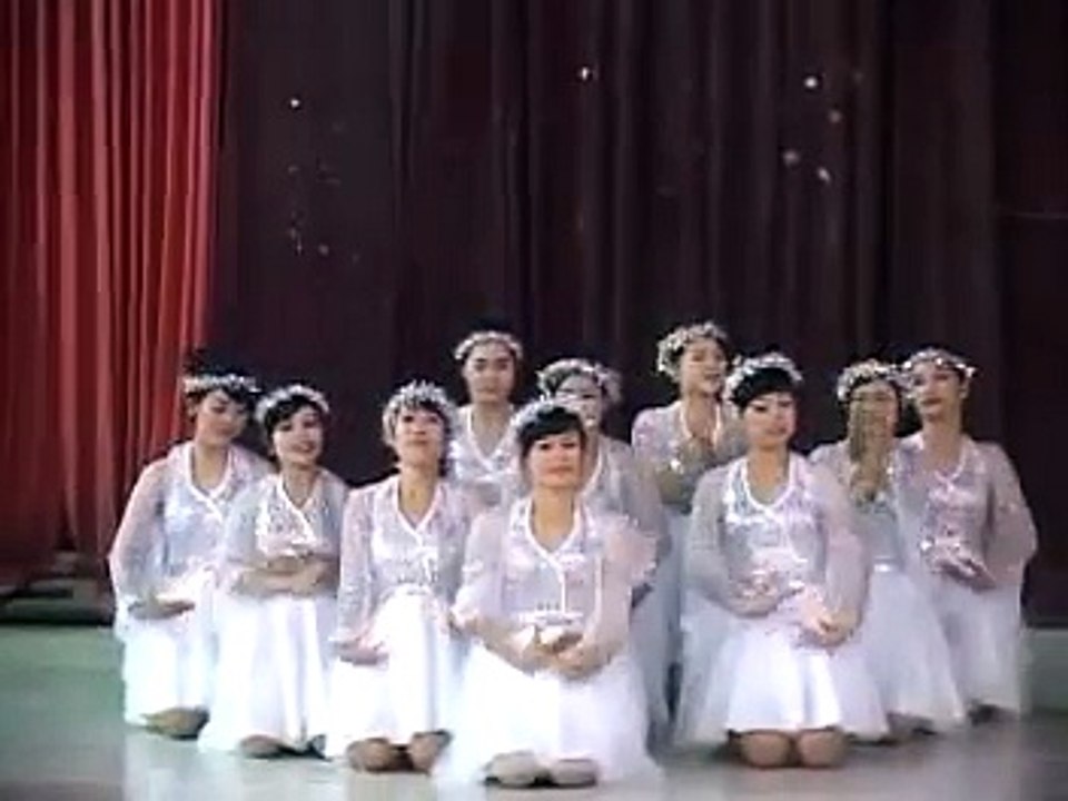 Múa chắp cánh ước mơ