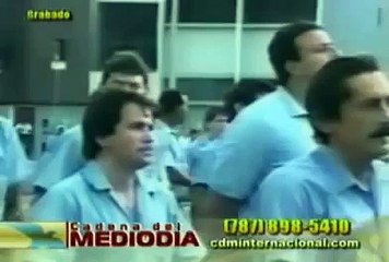Yiye Avila Predica en la Carcel 1 de 4