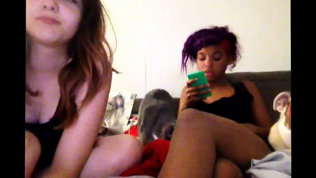 Reacting to happy tree friends