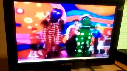 Wiggles little children music video 2001