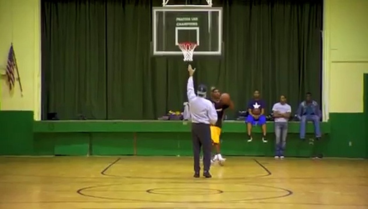 Kyrie Irving's Dunking For His Workout |BestNBA.com