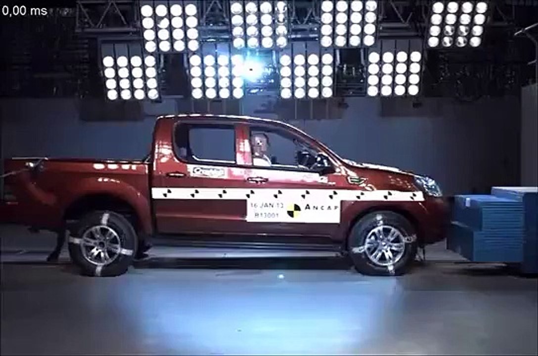 Foton Tunland (from 2012) - 3 star ANCAP safety rating