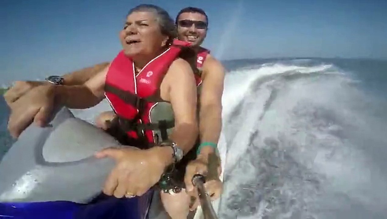 Anneyle jet ski yapmak