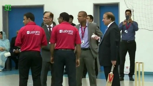 Pakistan PM Nawaz Sharif playing cricket Norway Girls 2015