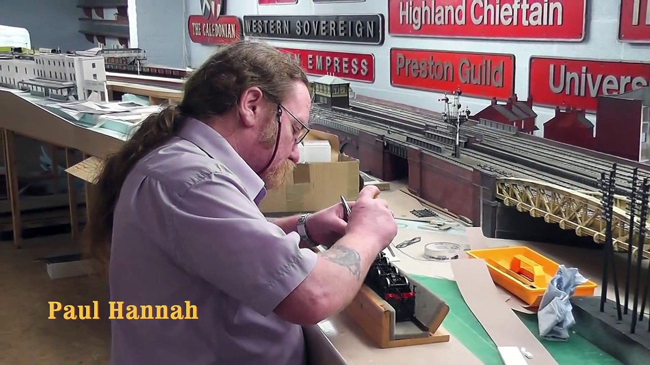 Pete Watermans famous model railway-2.mp4