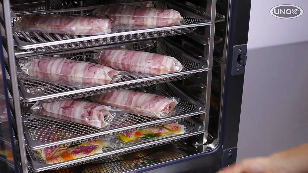 UNOX / CHEFTOP MIND.Maps™ Plus: How to cook sous vide with MULTI.TIME technology.