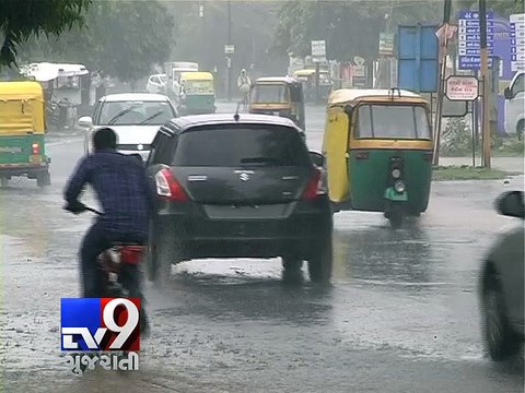 Rains bring respite from scorching heat in Rajkot - Tv9 Gujarati