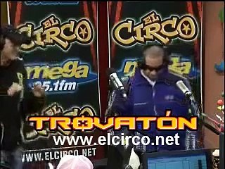 Tiraera en El Trovaton Voltio vs Luis Rodríguez Baez en El Circo de La Mega