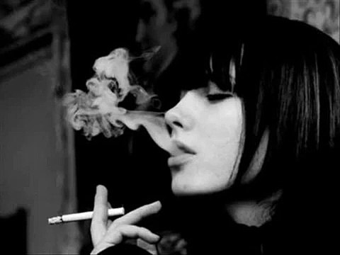 Sigaramın Dumanı Da Dumanı