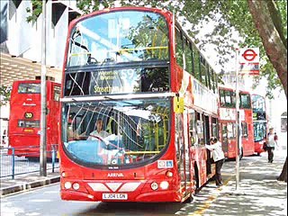 British icons: the double-decker (learn English with pie)
