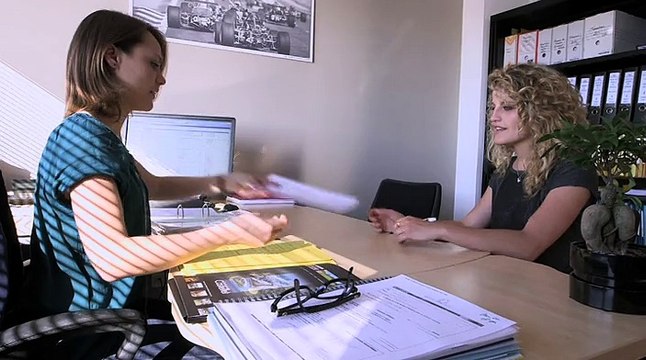 Découvrir le métier d'assistant des ressources humaines - Beau Travail !