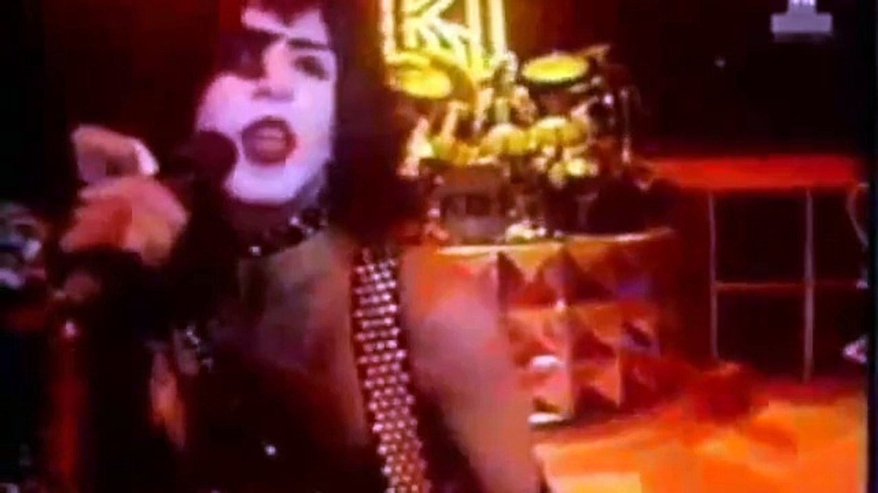 Kiss - I was made for lovin' you -official video clip (HD)